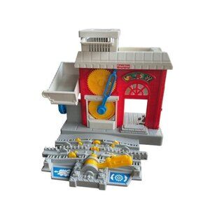 Fisher Price Geo Trax Town Railway Grain Mill Factory 2005 H3463 Building